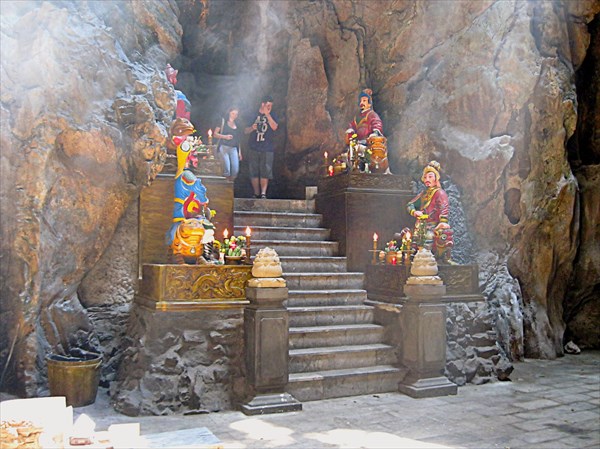 072-Пещера с Буддой